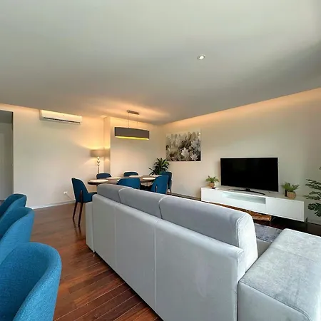 Luxury In The Center * Funchal