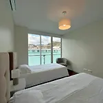 Daire Luxury In The Center *
