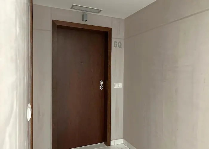 Luxury In The Center דירה