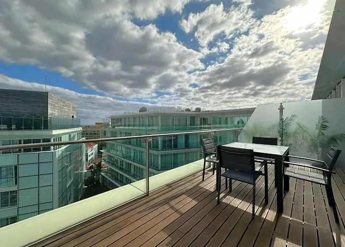 Luxury In The Center דירה