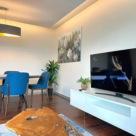 Luxury In The Center Apartament