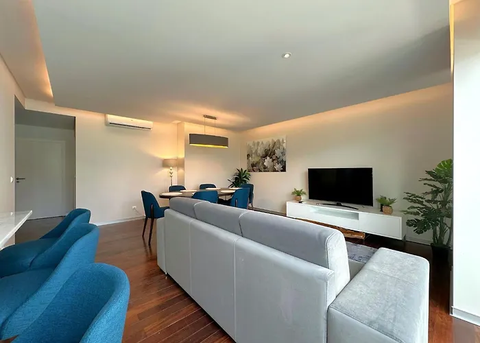 Luxury In The Center * Funchal (Madeira)